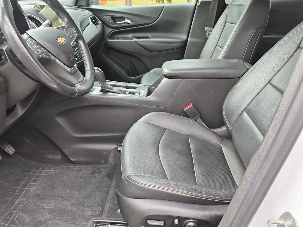 Thumbnail: 2021 Chevrolet Equinox - 10