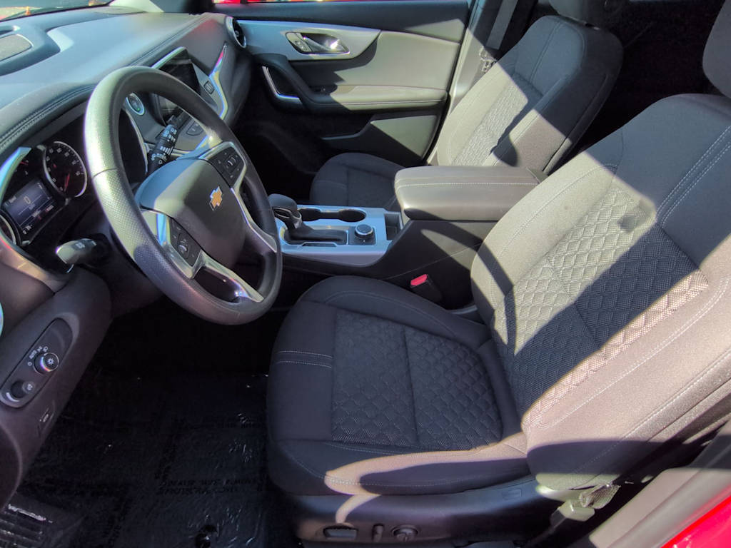 Thumbnail: 2022 Chevrolet Blazer - 11