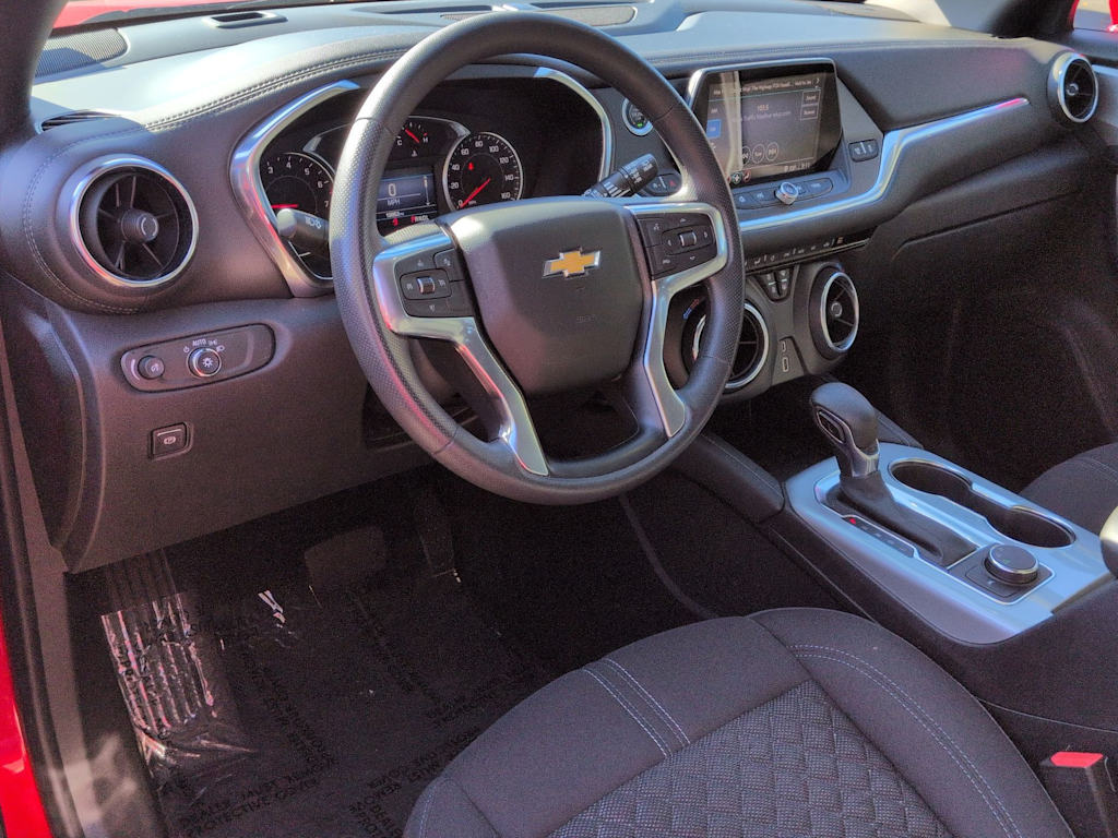 Thumbnail: 2022 Chevrolet Blazer - 2