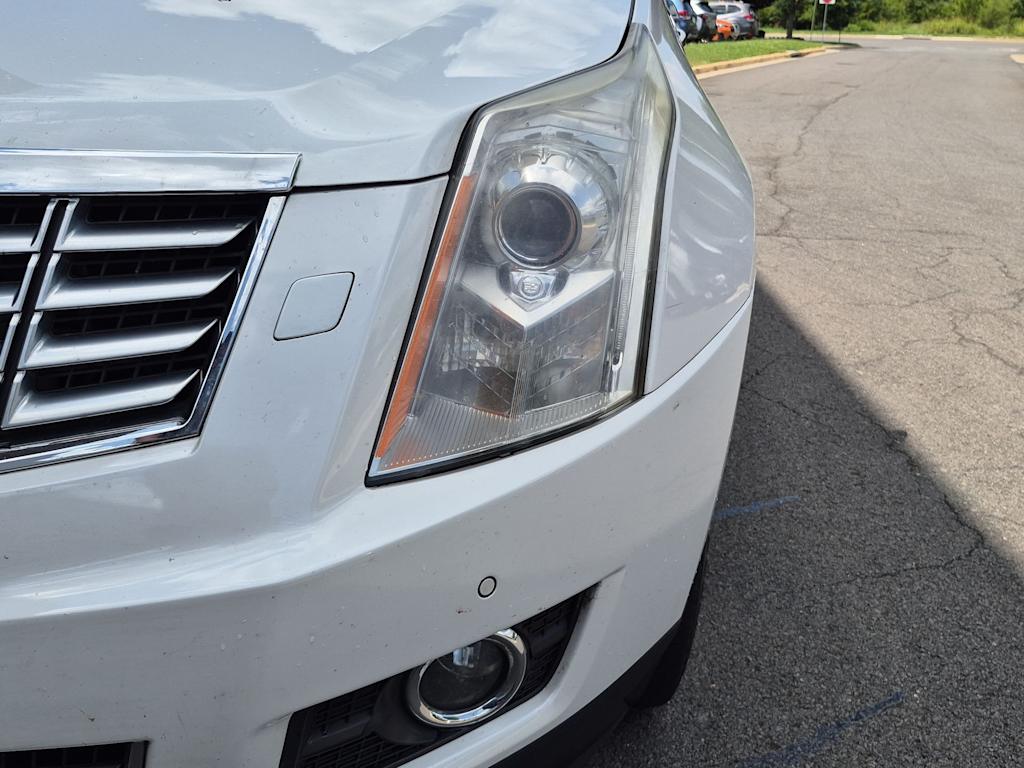 Thumbnail: 2014 Cadillac SRX - 21