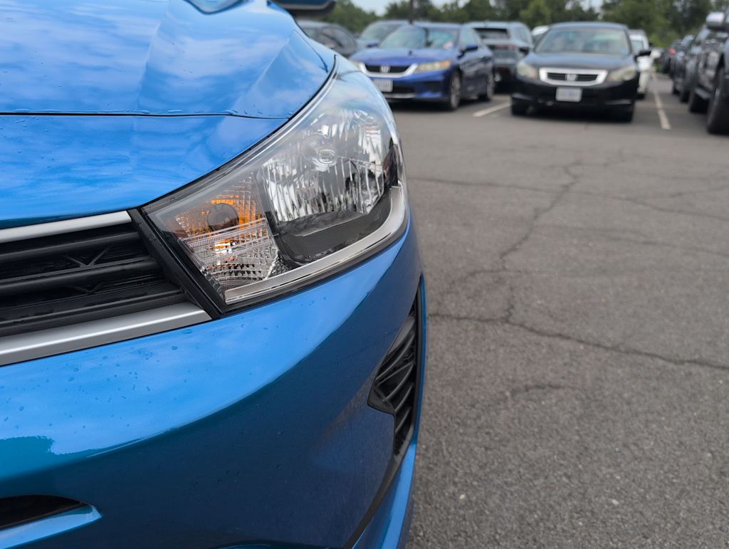 Thumbnail: 2023 Kia Rio - 21