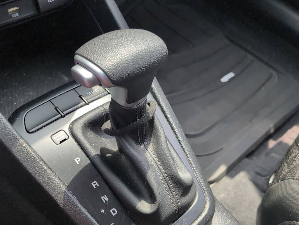 Thumbnail: 2023 Kia Rio - 30