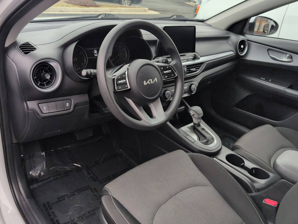 Thumbnail: 2024 Kia Forte - 2