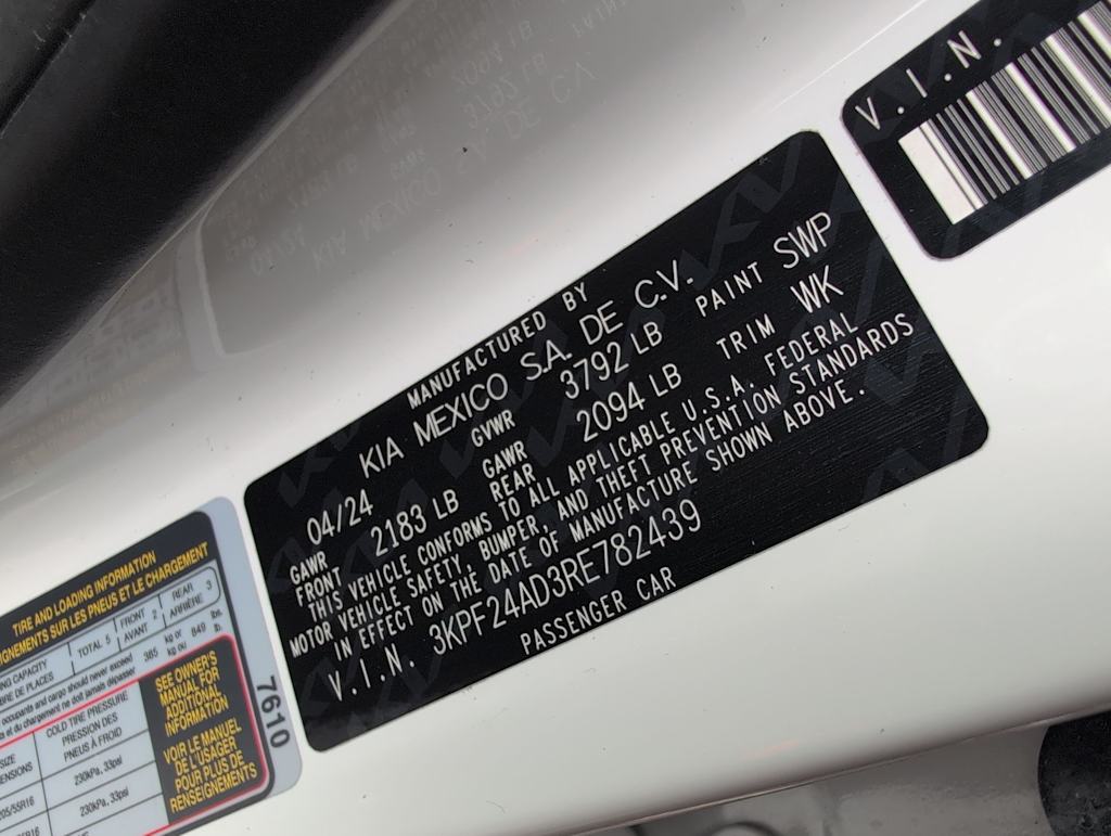 Thumbnail: 2024 Kia Forte - 21