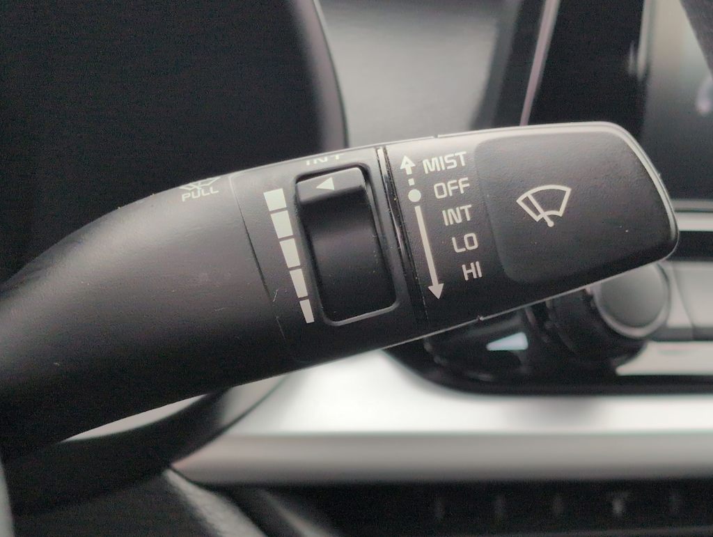 Thumbnail: 2024 Kia Forte - 32