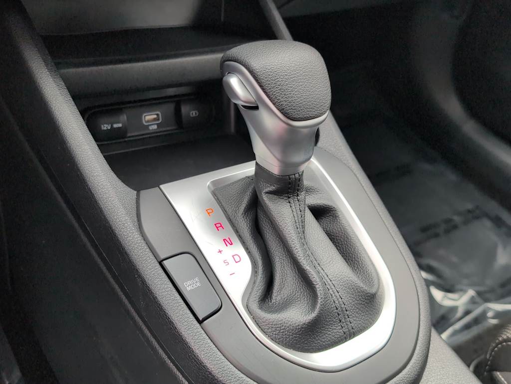 Thumbnail: 2024 Kia Forte - 17