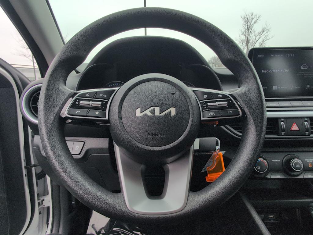 Thumbnail: 2024 Kia Forte - 14