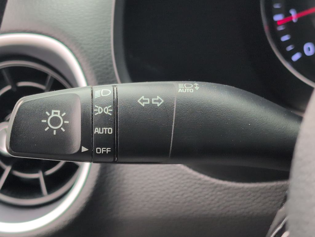 Thumbnail: 2024 Kia Forte - 15