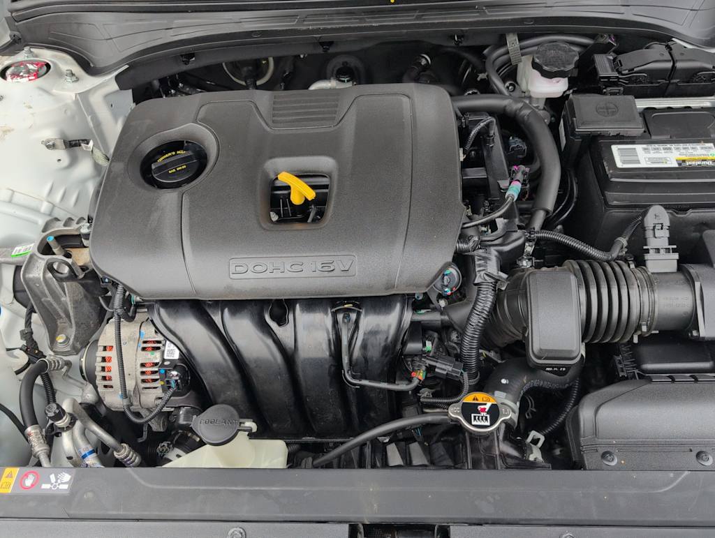 Thumbnail: 2024 Kia Forte - 9