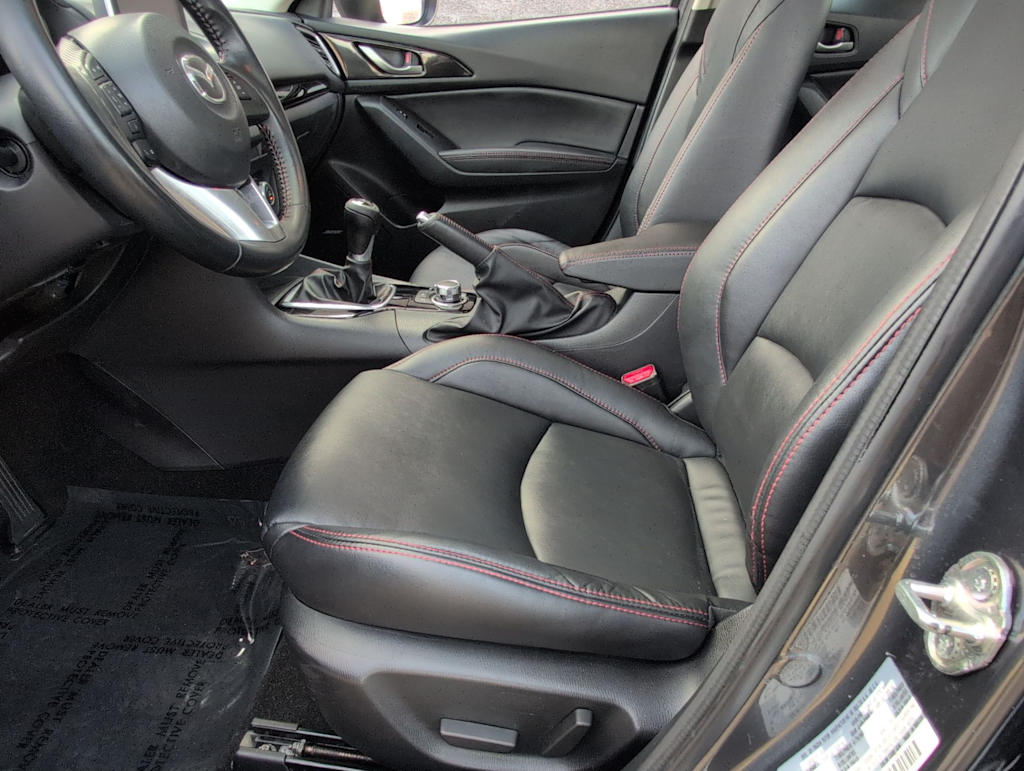 Thumbnail: 2016 Mazda Mazda3 - 11