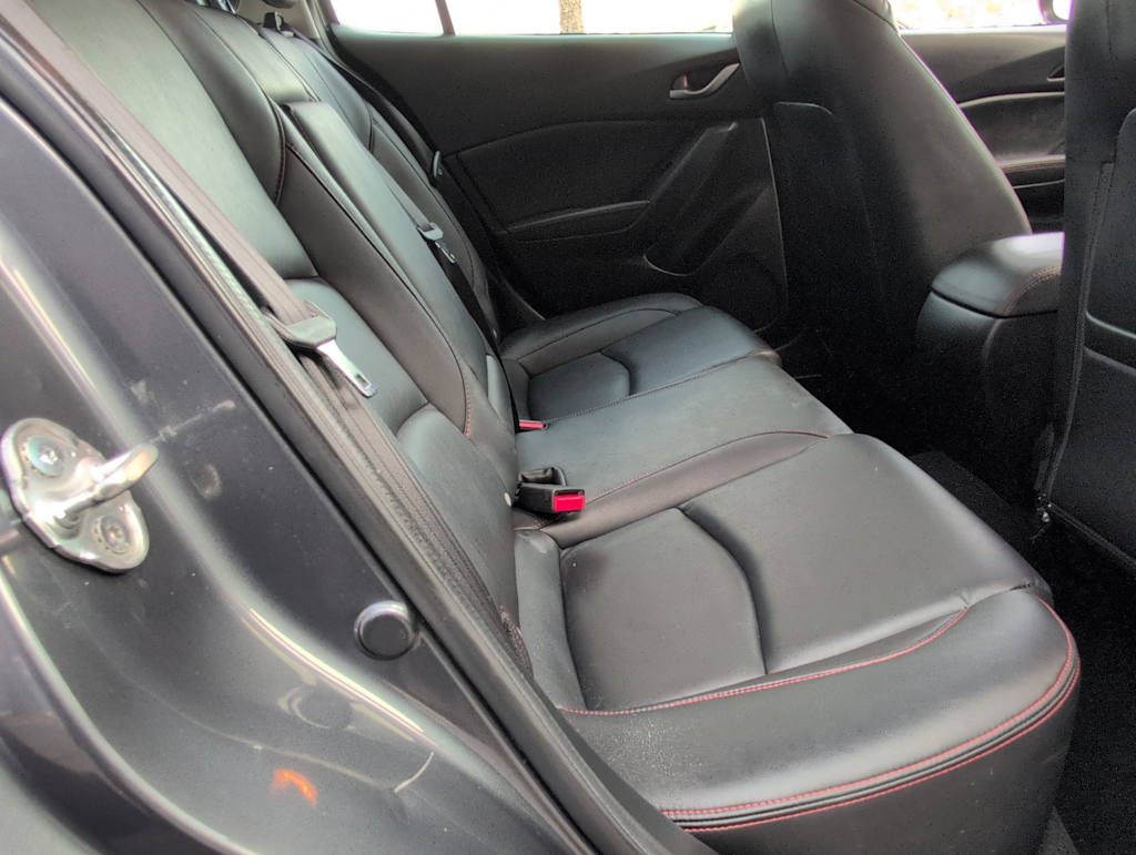 Thumbnail: 2016 Mazda Mazda3 - 30