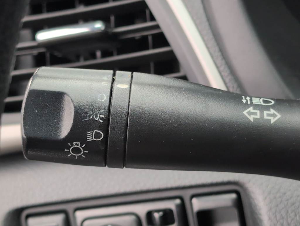 Thumbnail: 2015 Nissan Sentra - 31