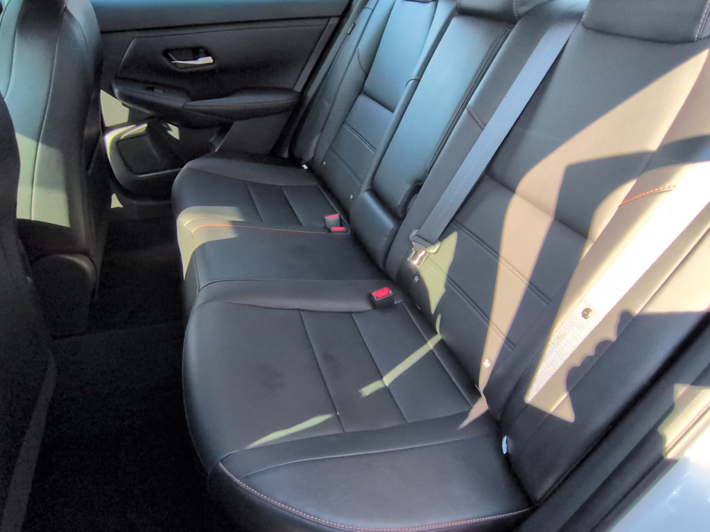 Thumbnail: 2022 Nissan Sentra - 12