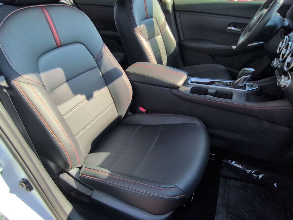 Thumbnail: 2022 Nissan Sentra - 28