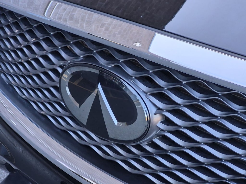 Thumbnail: 2023 INFINITI QX50 - 7
