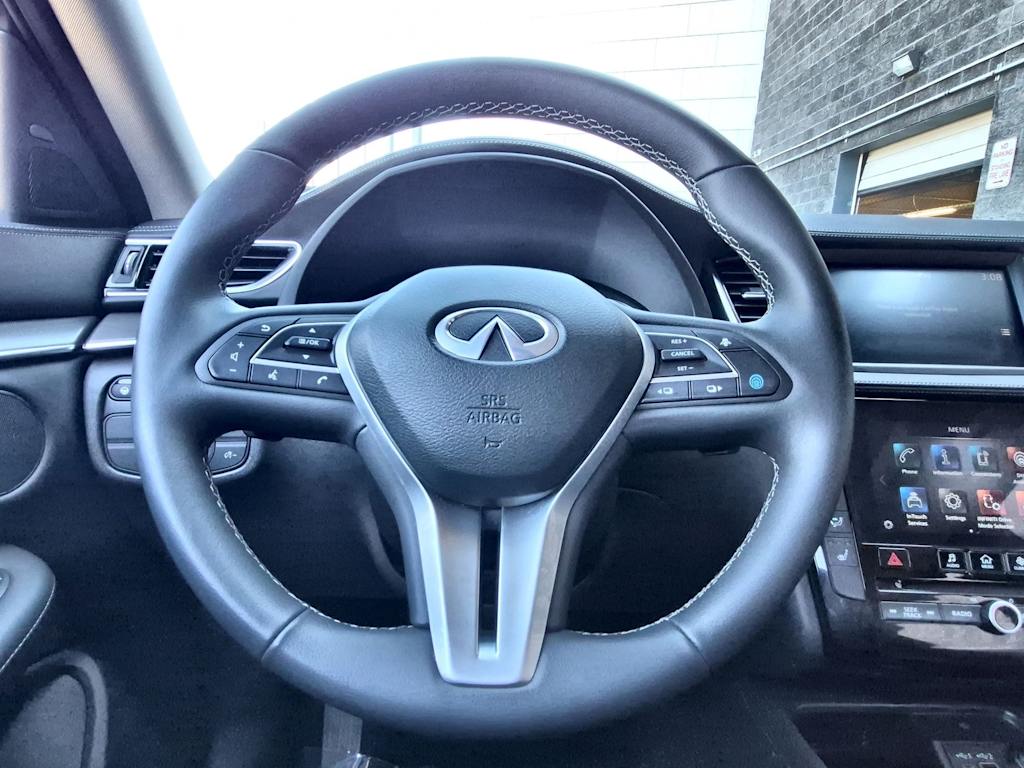 Thumbnail: 2023 INFINITI QX50 - 13