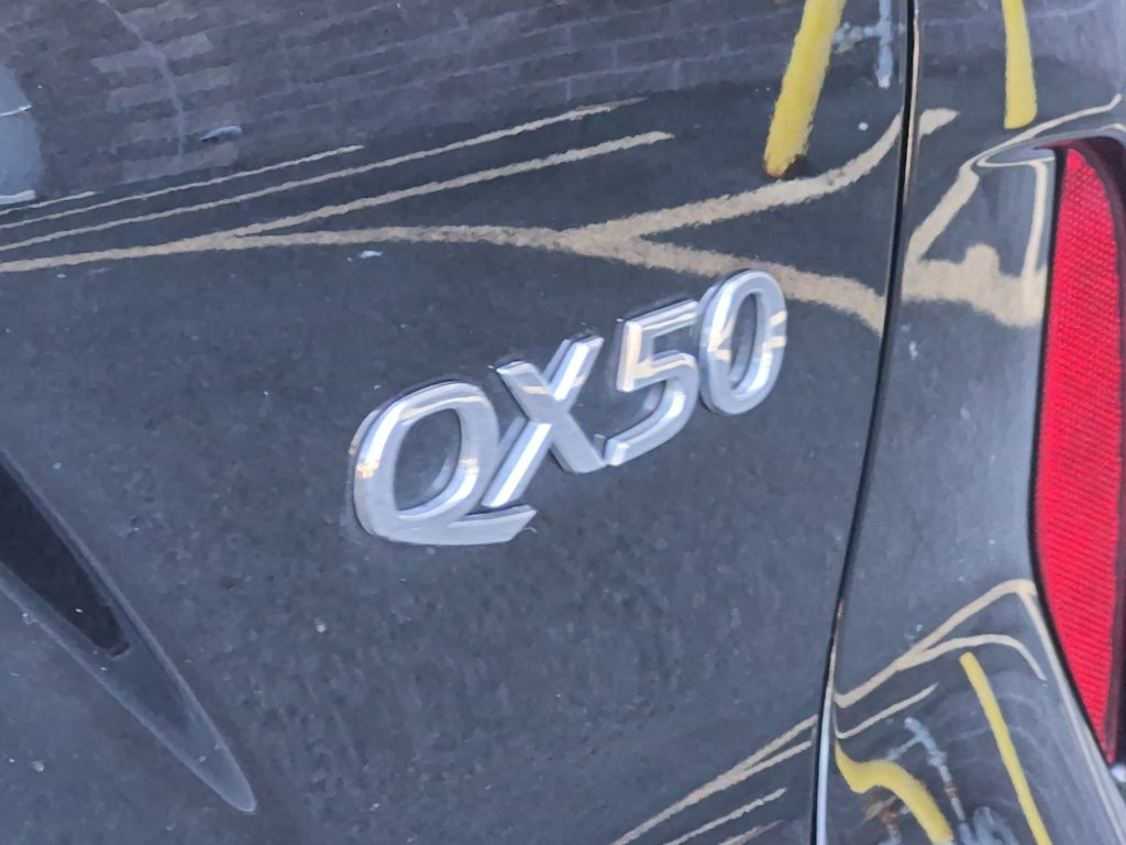 Thumbnail: 2023 INFINITI QX50 - 24