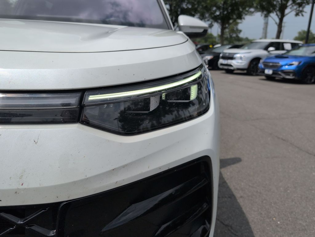 Thumbnail: 2025 Volkswagen Tiguan - 21