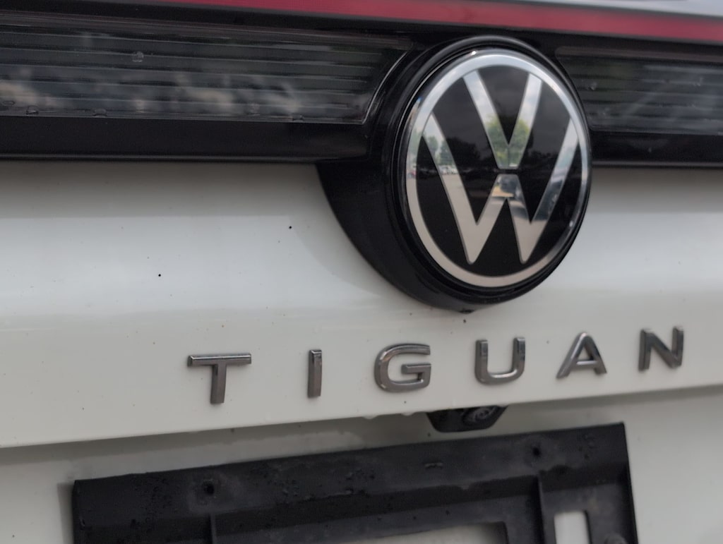 Thumbnail: 2025 Volkswagen Tiguan - 22
