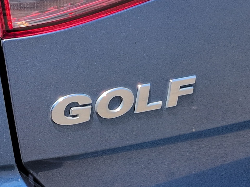 Thumbnail: 2015 Volkswagen Golf - 7