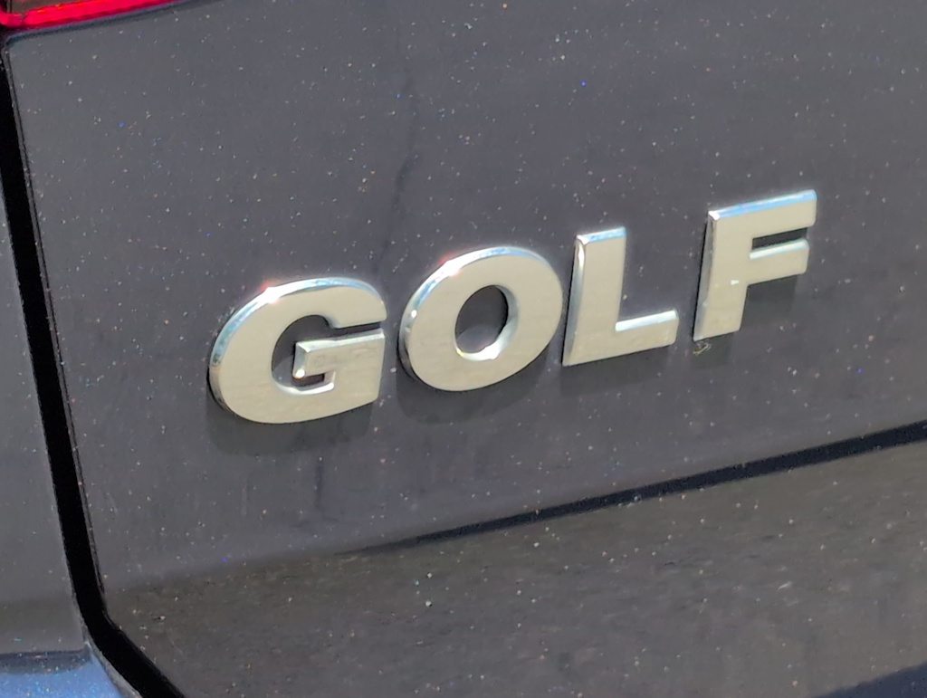 Thumbnail: 2018 Volkswagen Golf - 24