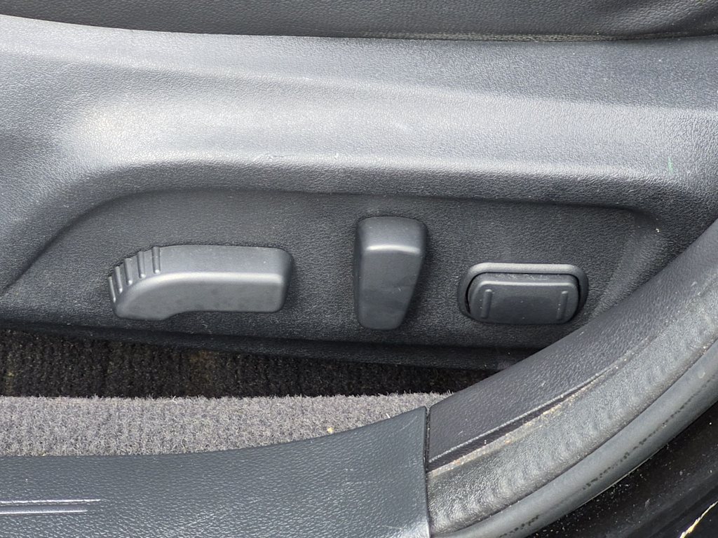 Thumbnail: 2016 Subaru Legacy - 23