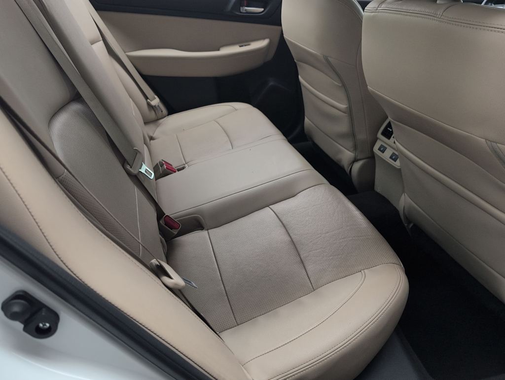 Thumbnail: 2015 Subaru Legacy - 23