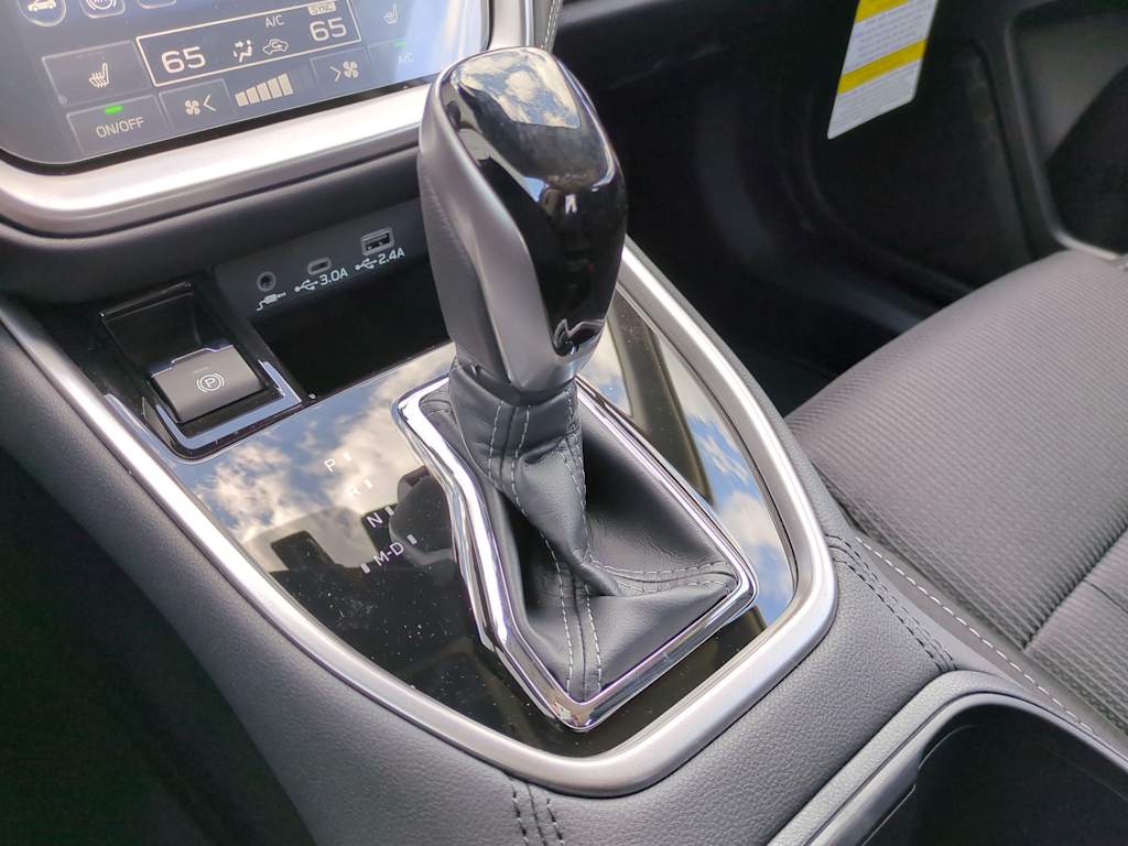 Thumbnail: 2025 Subaru Legacy - 36