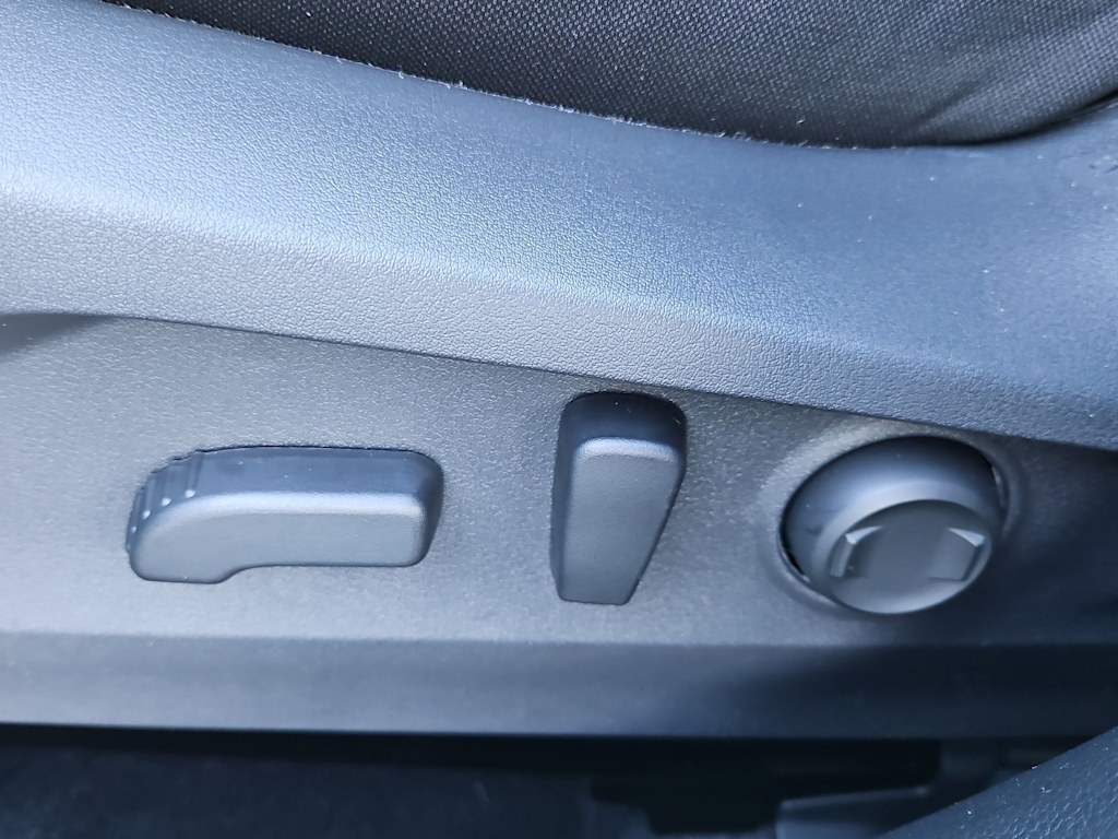 Thumbnail: 2025 Subaru Legacy - 21