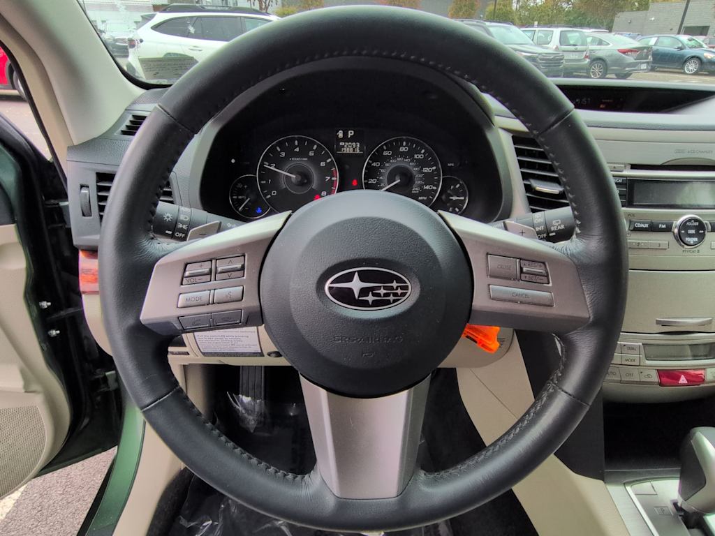 Thumbnail: 2010 Subaru Outback - 10