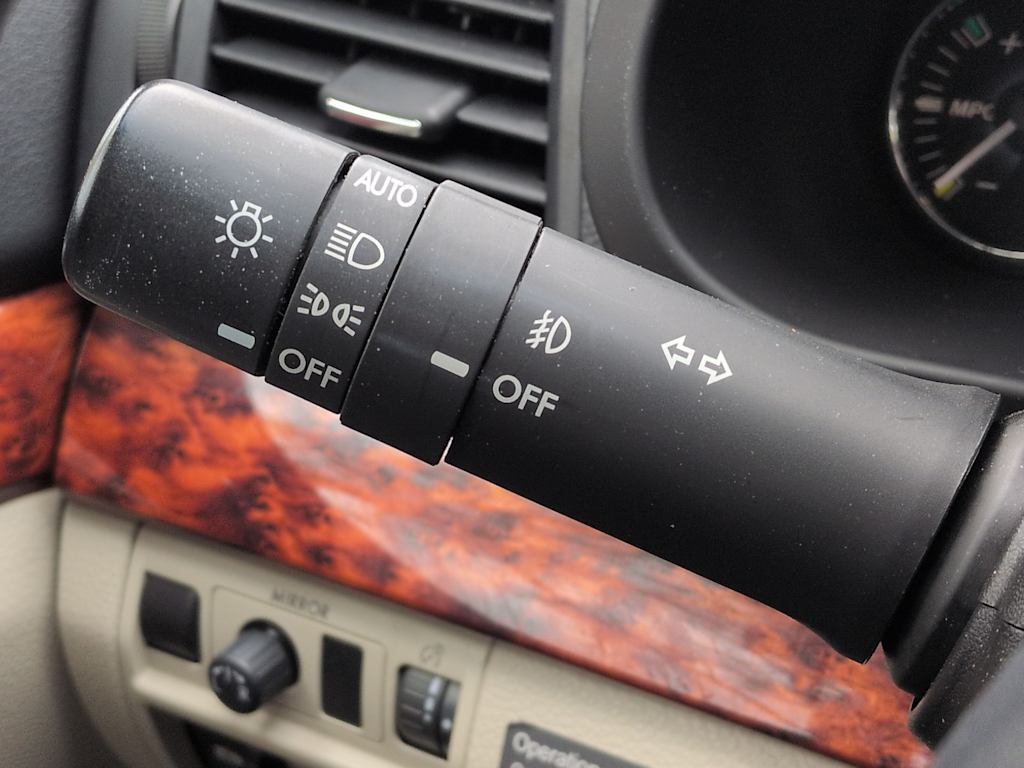 Thumbnail: 2010 Subaru Outback - 33