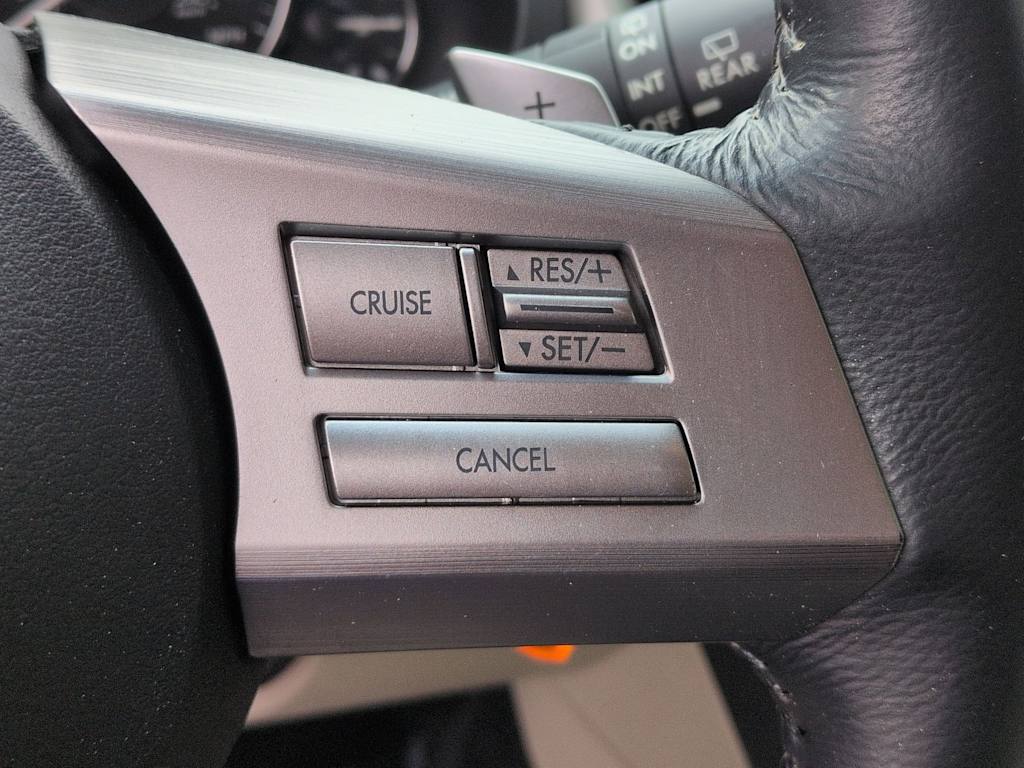 Thumbnail: 2010 Subaru Outback - 32