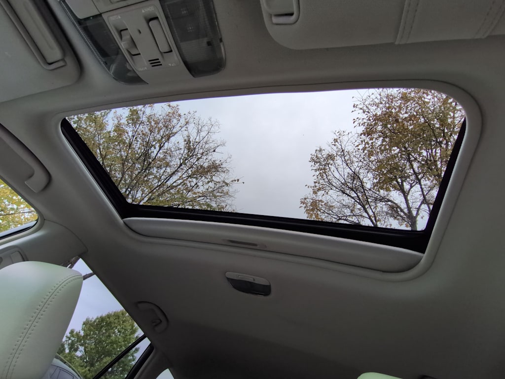 Thumbnail: 2010 Subaru Outback - 28