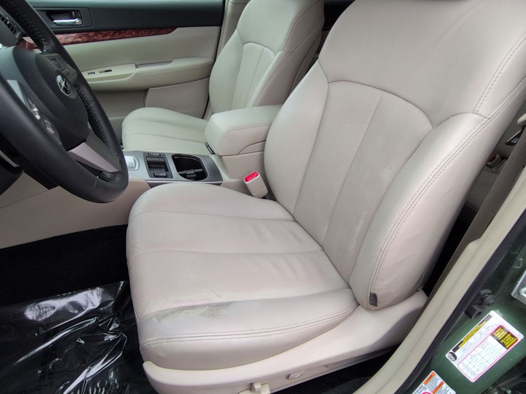 Thumbnail: 2010 Subaru Outback - 12