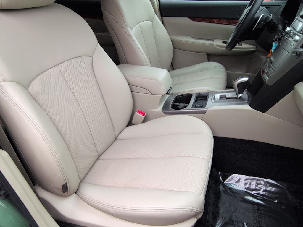 Thumbnail: 2010 Subaru Outback - 30