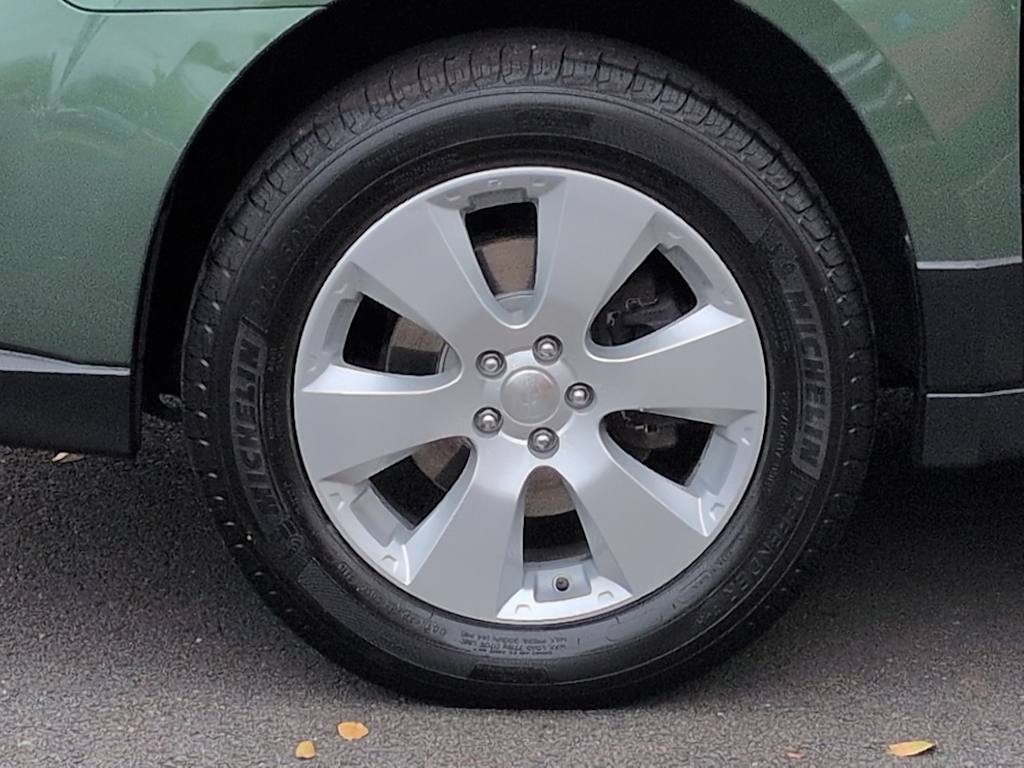 Thumbnail: 2010 Subaru Outback - 8