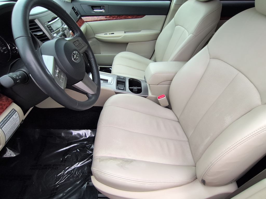 Thumbnail: 2010 Subaru Outback - 11