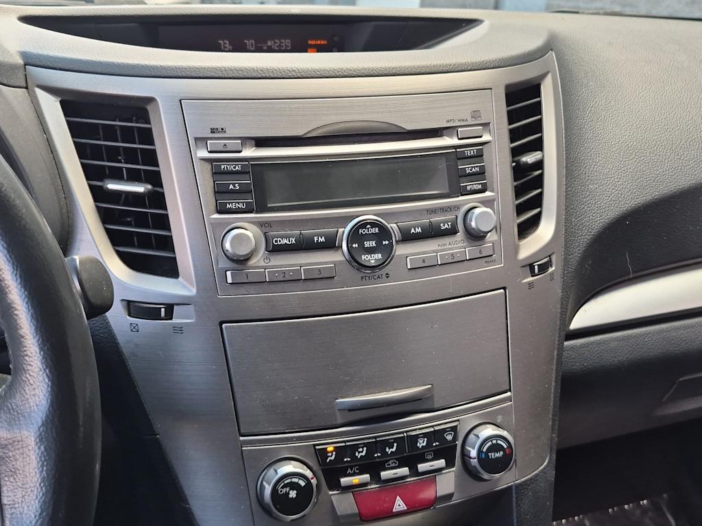 Thumbnail: 2010 Subaru Outback - 27