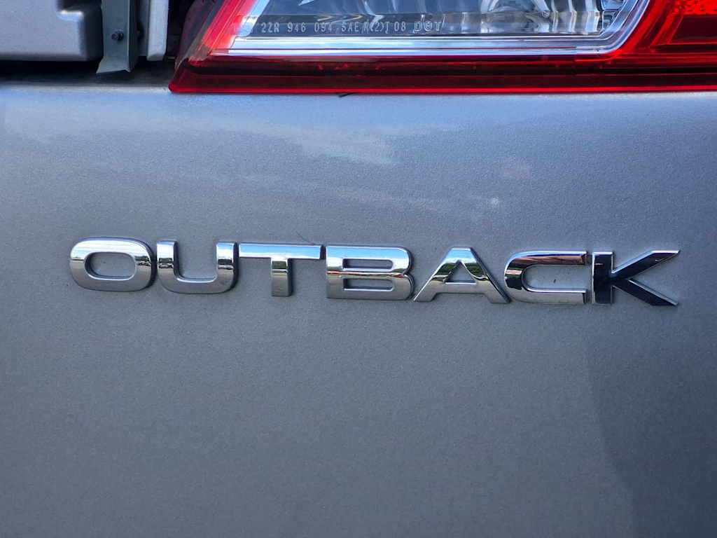 Thumbnail: 2010 Subaru Outback - 22