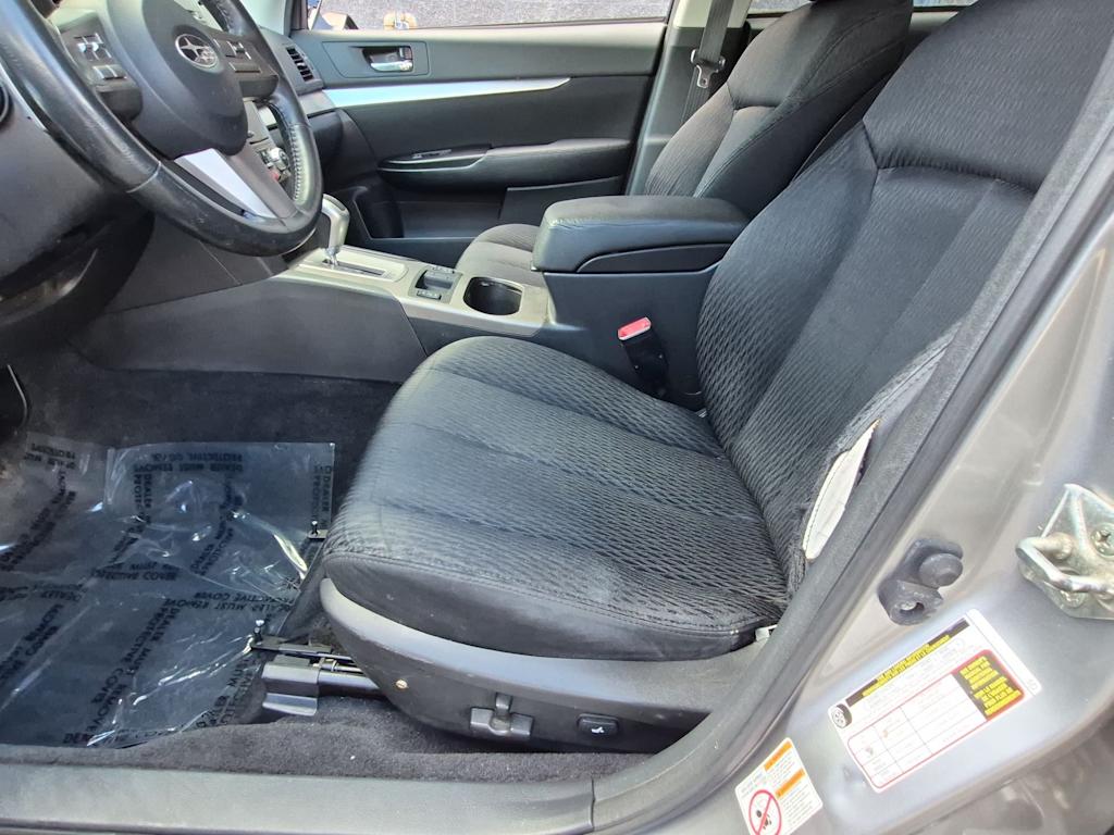 Thumbnail: 2010 Subaru Outback - 10