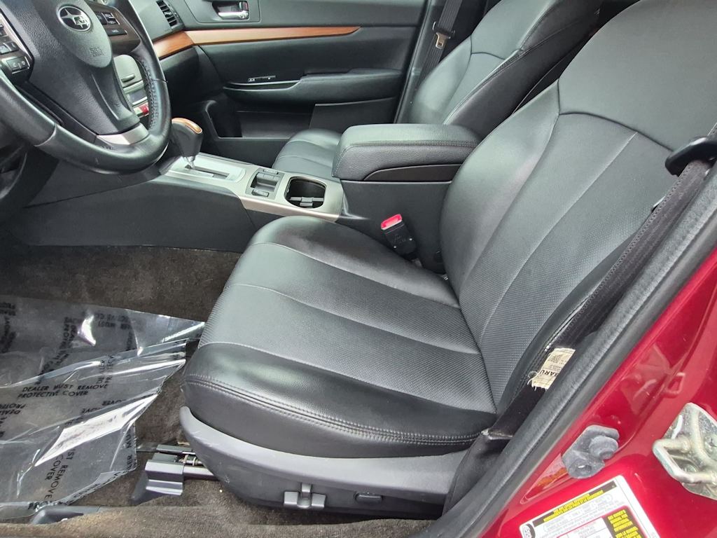 Thumbnail: 2013 Subaru Outback - 10