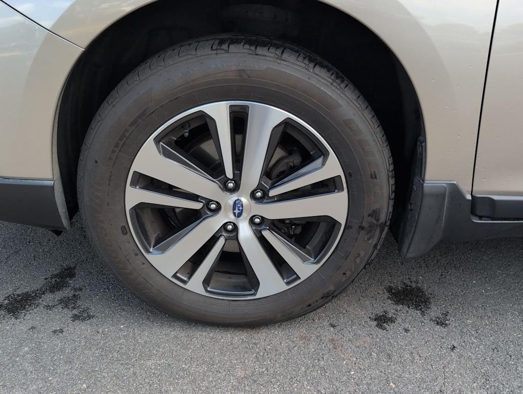 Thumbnail: 2018 Subaru Outback - 8