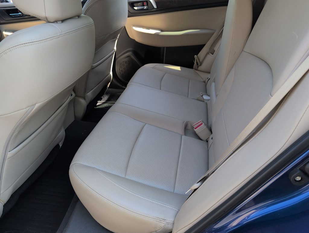 Thumbnail: 2016 Subaru Outback - 26