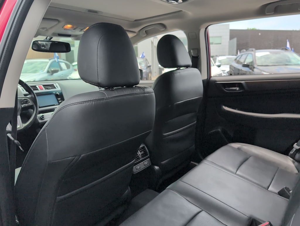 Thumbnail: 2016 Subaru Outback - 12