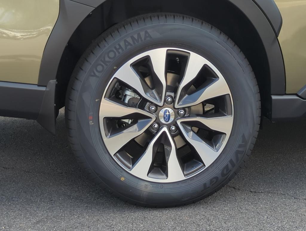 Thumbnail: 2025 Subaru Outback - 7