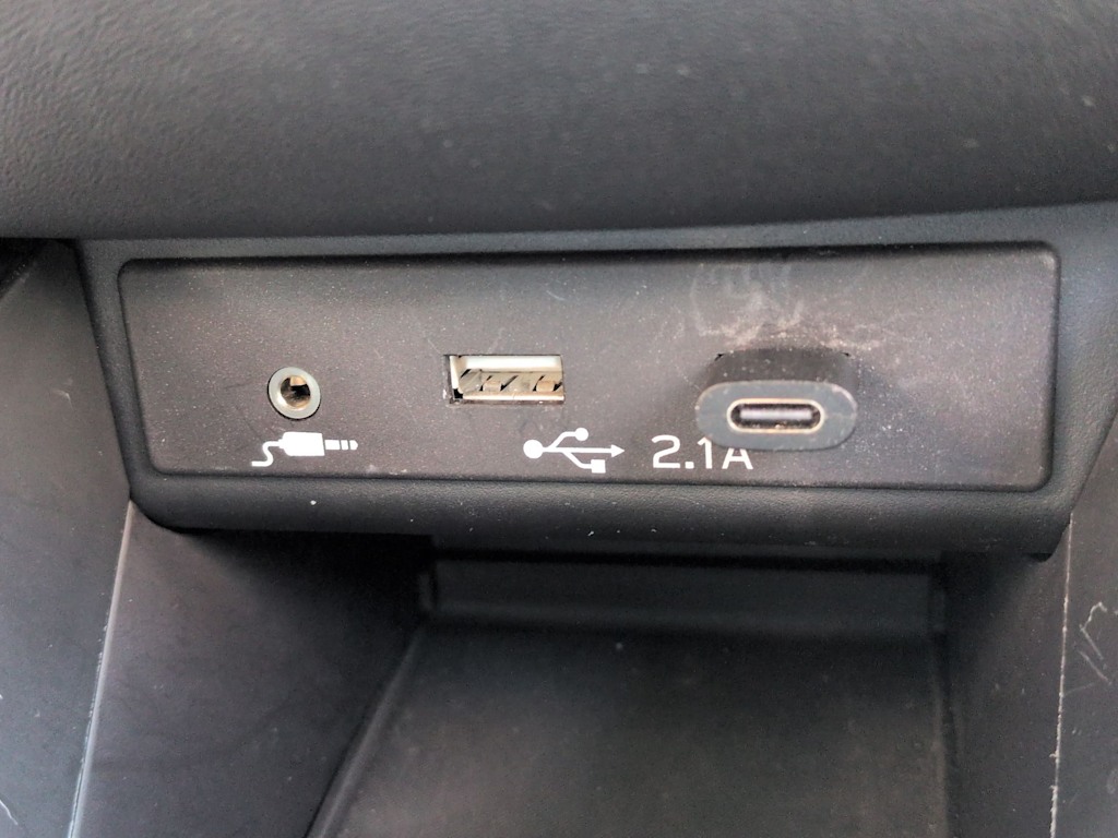 Thumbnail: 2022 Subaru Outback - 37