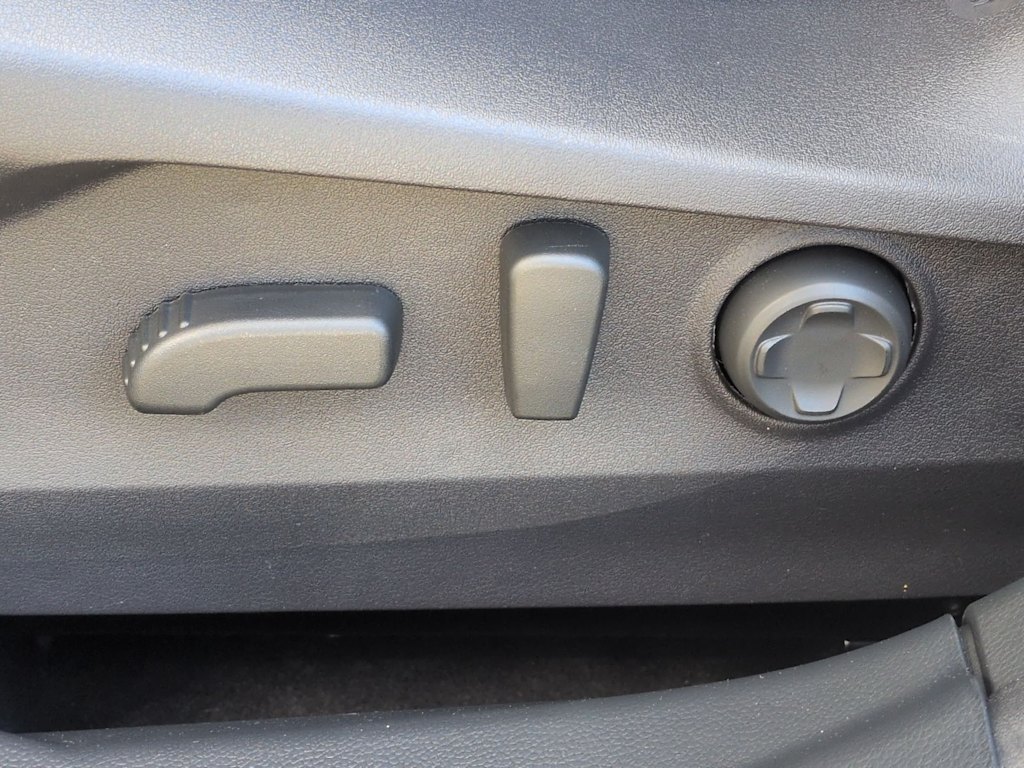 Thumbnail: 2025 Subaru Outback - 26