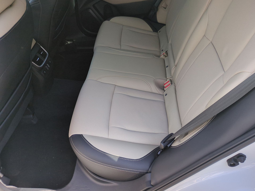2025 Subaru Outback Limited 8
