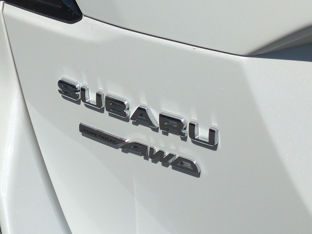 2025 Subaru Outback Limited 18