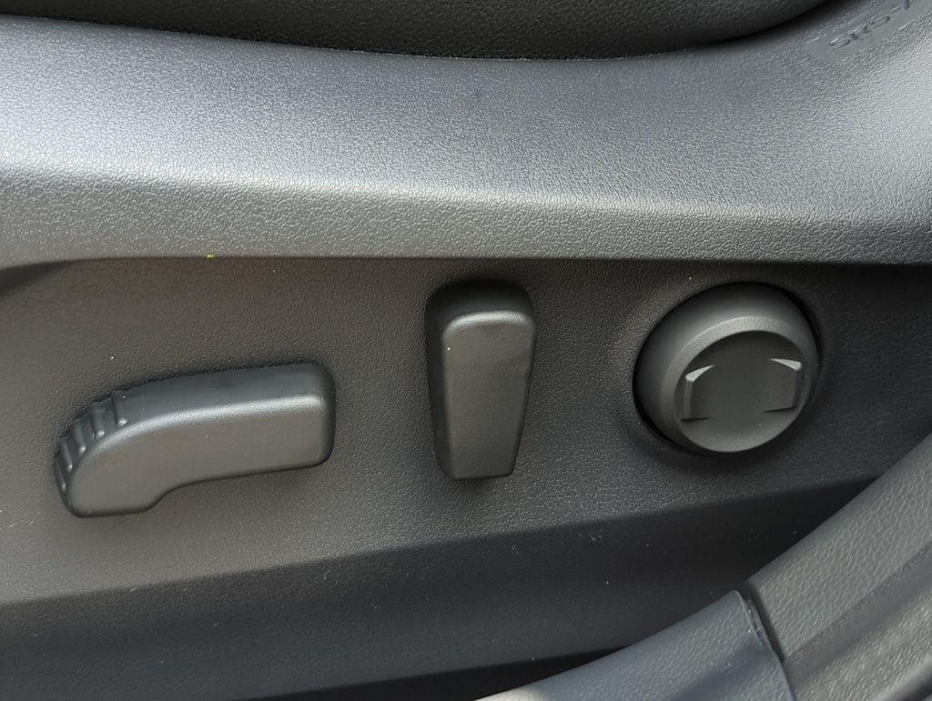 Thumbnail: 2025 Subaru Outback - 25